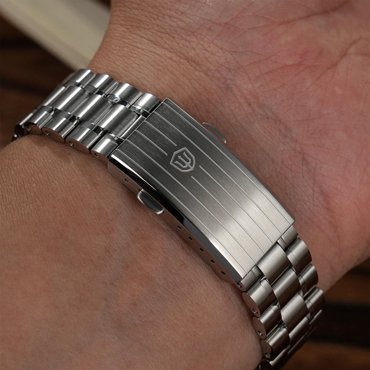 40mm Chronograph Watch K9752