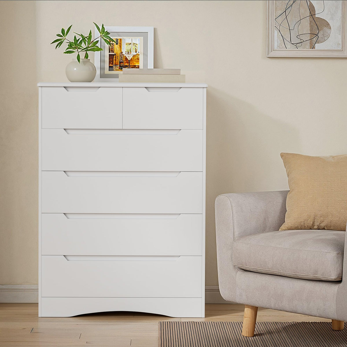 White 6 Drawer Dresser Z69989